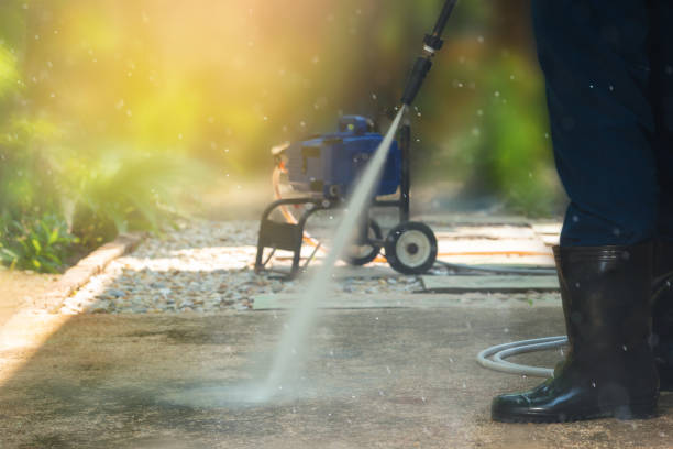 Best Gas Station Cleaning  in Medulla, FL